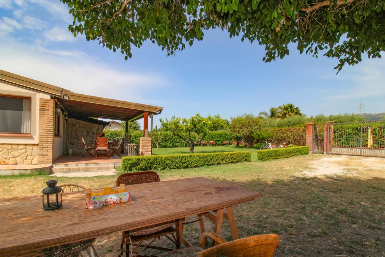 La Casa Di Lina - Capo D'Orlando, Casa Con Ampio Giardino Villa Exterior photo