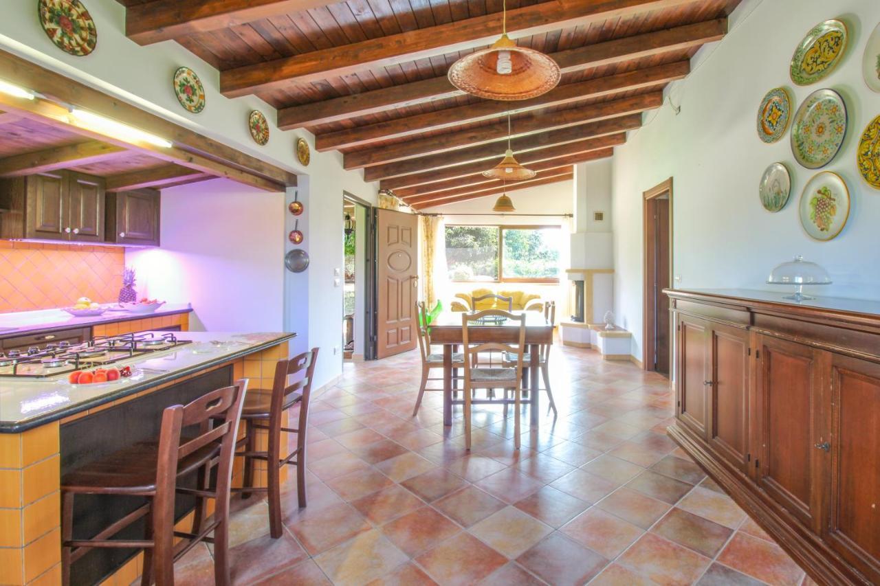 La Casa Di Lina - Capo D'Orlando, Casa Con Ampio Giardino Villa Exterior photo